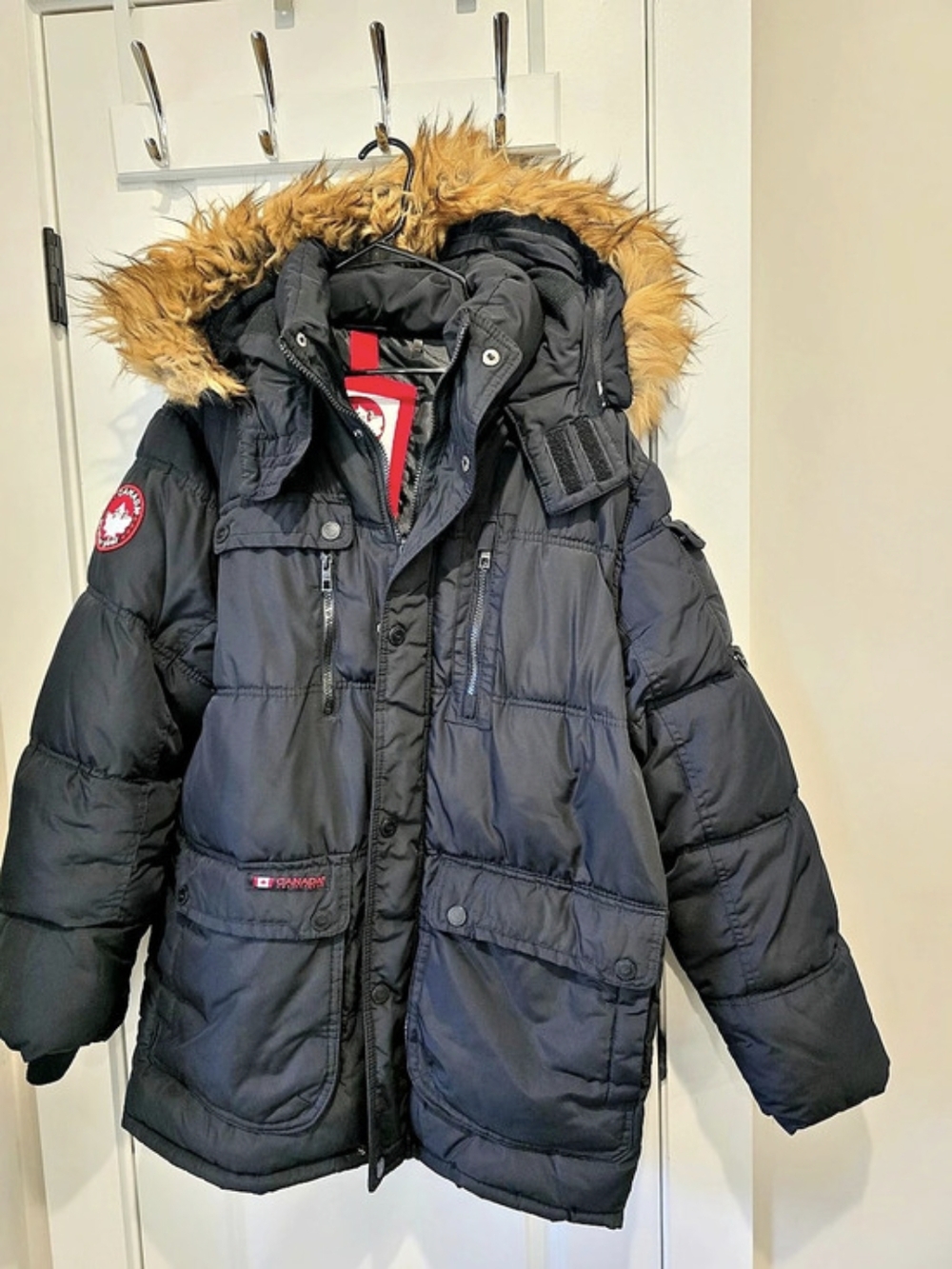 Canada Goose Black Puffer Jacket Size Large Like New
